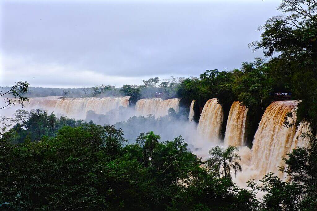 Zonas de mucha humedad, como las Cataratas del Iguazú, son proclives a picaduras de insectos